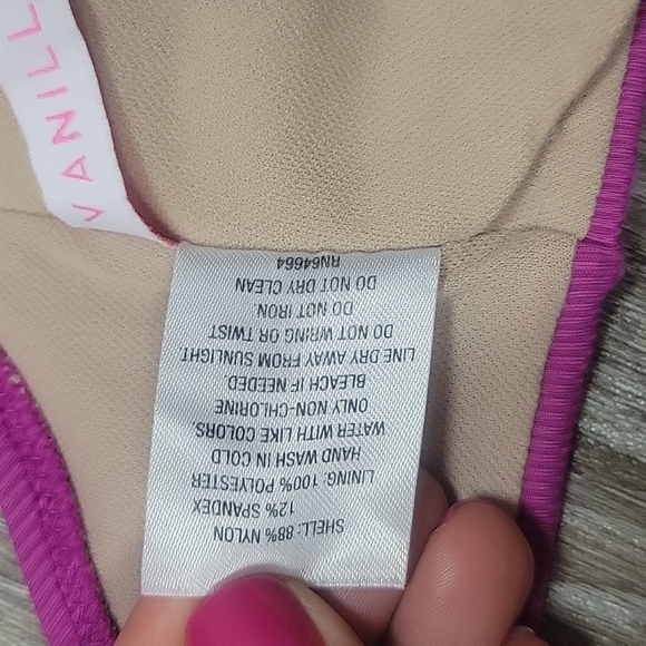 Vanilla Beach Pink Scalloped One Shoulder Bikini Top Small - Picture 4 of 5